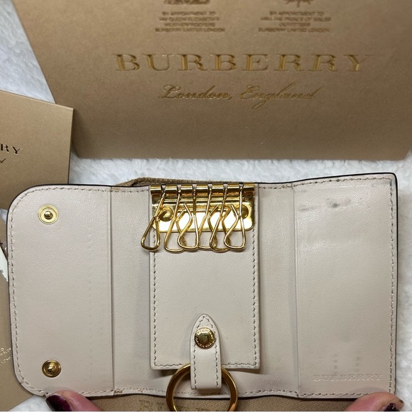 Authentic Burberry Key Holder - Picture 3 of 6